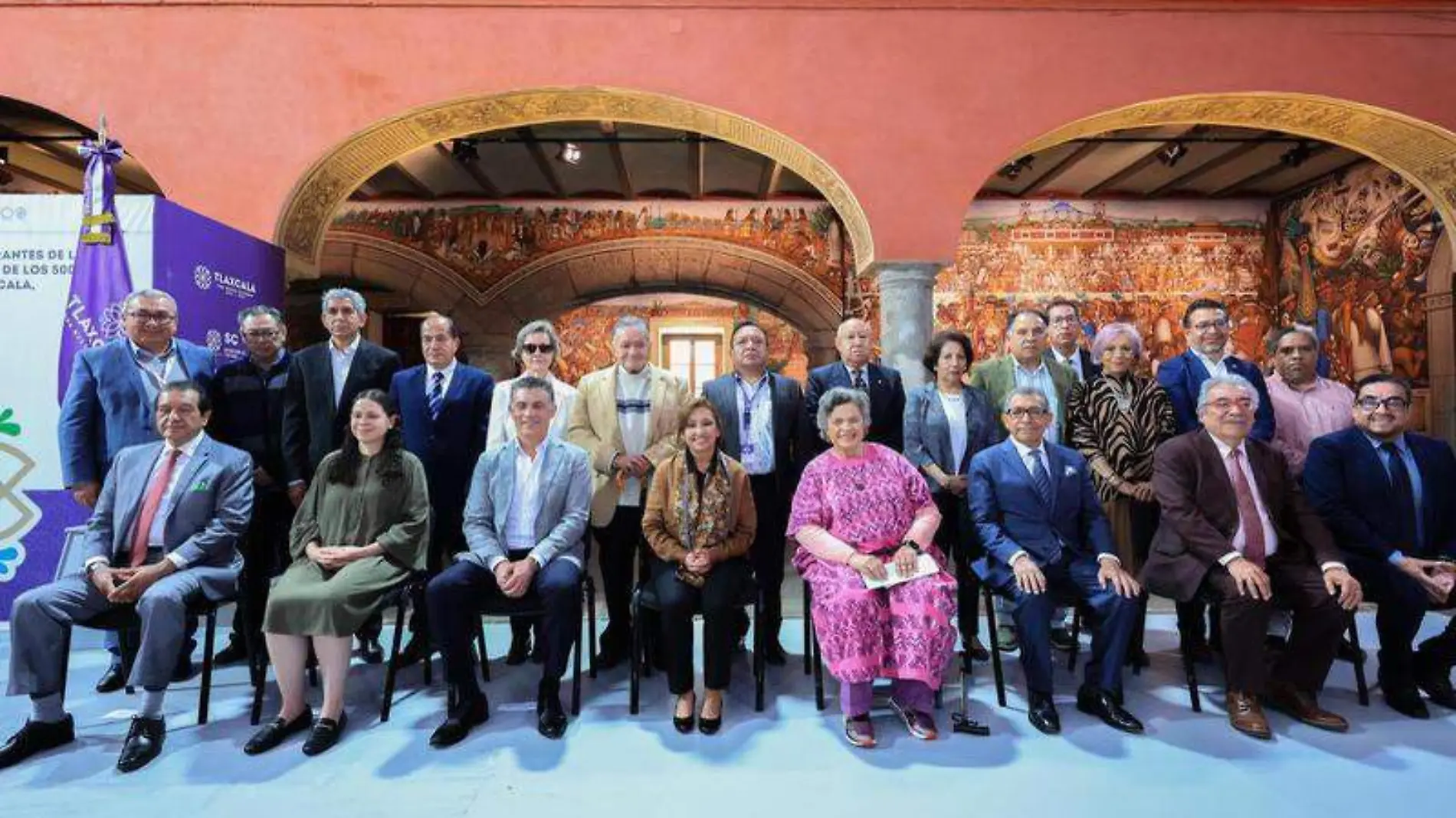 Cuéllar pidió a la comisión encargada de conmemorar este hecho a destacar la relevancia histórica y cultural del pueblo tlaxcalteca Cortesía gobierno del estado